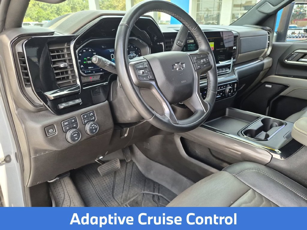 Used 2024 Chevrolet Silverado 2500 ZR2 w/ Technology Package AWD/4WD image 36