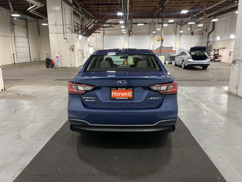 Used 2022 Subaru Legacy Premium AWD/4WD image 7