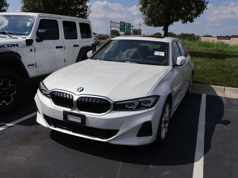 Used 2026 BMW 330i xDrive Sedan w/ Convenience Package AWD/4WD image 1
