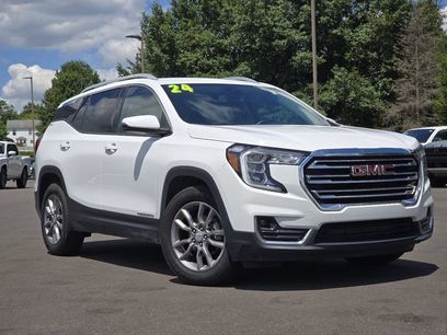 Used 2024 GMC Terrain SLT