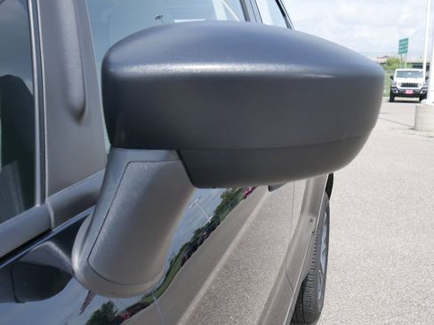 Used 2022 Ford EcoSport S image 11