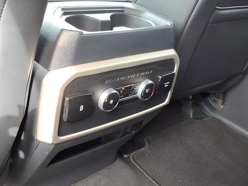 Used 2024 Ford Expedition Max XLT AWD/4WD image 18