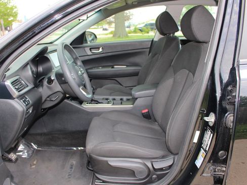 Used 2019 Kia Optima LX w/ LX 17" Wheel Package FWD image 14