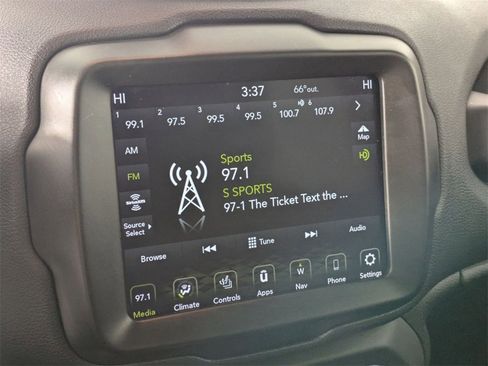 Certified 2022 Jeep Renegade Altitude w/ Convenience Group image 22