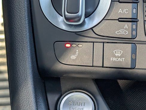 Used 2015 Audi Q3 2.0T Prestige AWD/4WD image 36