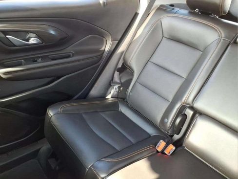Used 2021 GMC Terrain SLT AWD/4WD image 17