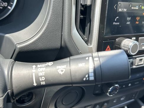New 2026 Nissan Frontier SV w/ SV Convenience Package RWD image 30