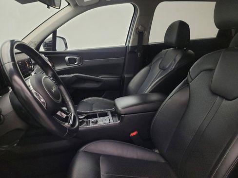Used 2023 Kia Sorento S w/ Panoramic Sunroof Package FWD image 17