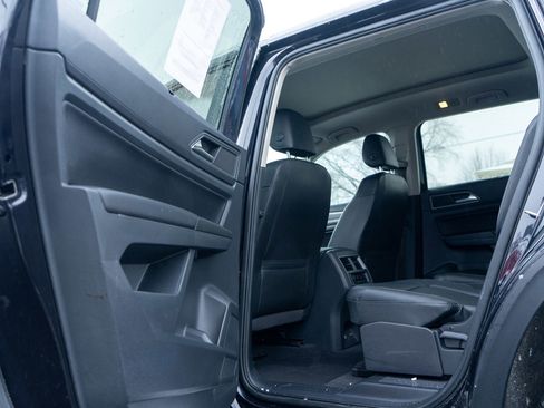 Used 2019 Volkswagen Atlas SEL R-Line image 29