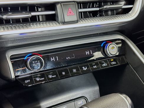 Used 2023 Kia K5 LXS image 23