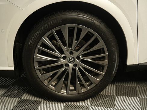 Used 2023 Lexus RX 350 AWD w/ Cold Area Package image 9