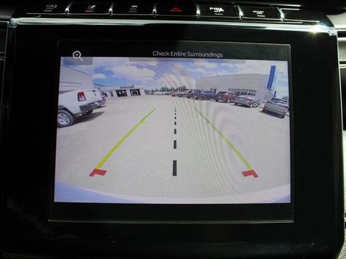 Used 2023 Jeep Grand Cherokee Altitude AWD/4WD image 19