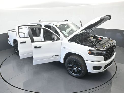 New 2026 RAM 1500 Laramie AWD/4WD image 70