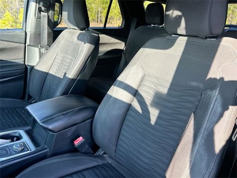 Used 2020 Ford Explorer XLT w/ Comfort Package image 15