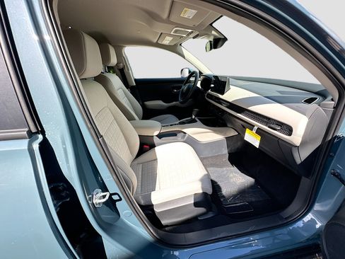 New 2026 Honda HR-V LX image 20