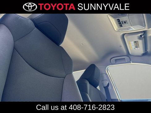 Used 2024 Toyota RAV4 LE AWD/4WD image 22