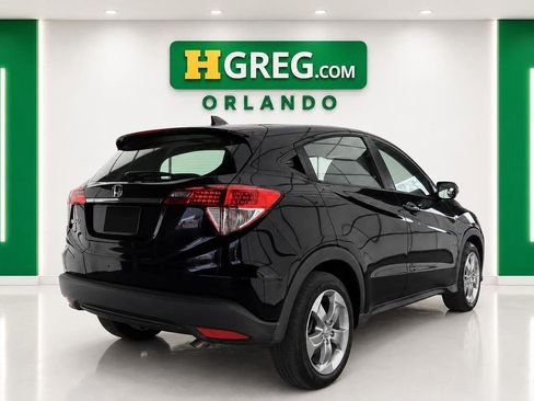 Used 2021 Honda HR-V LX image 6