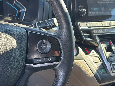 Used 2019 Honda Odyssey EX-L image 18