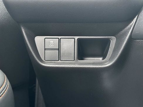 Certified 2025 Honda HR-V Sport image 24