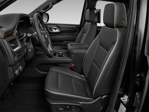 Used 2022 Chevrolet Suburban High Country w/ LPO, Illumination Package image 10