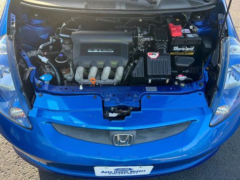 Used 2008 Honda Fit Sport image 36