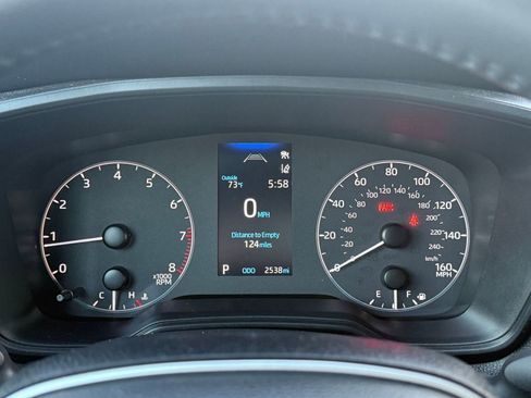 Certified 2024 Toyota Corolla Cross LE w/ Moonroof Package image 19