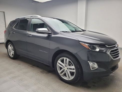 Used 2018 Chevrolet Equinox Premier image 11