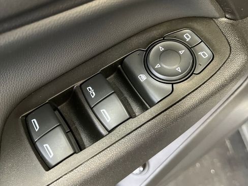 Used 2021 Chevrolet Equinox LT AWD/4WD image 34