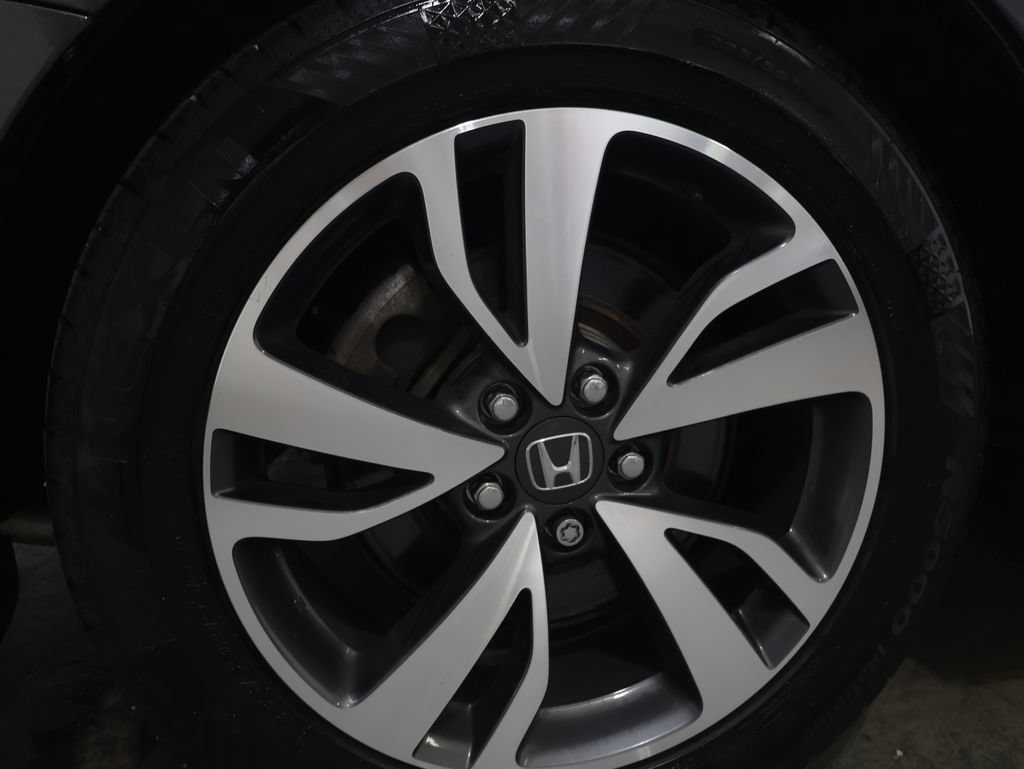 Used 2022 Honda Odyssey Touring image 36