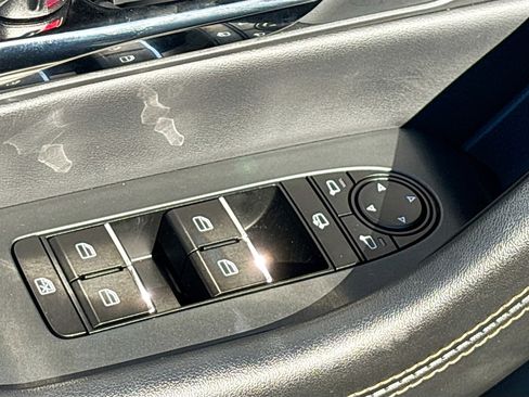 Certified 2024 MAZDA CX-90 3.3 Turbo S w/ Premium Package image 19