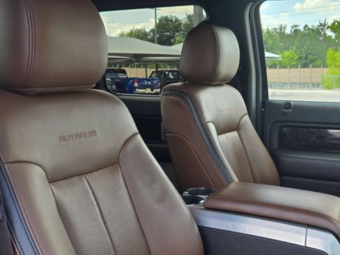 Used 2014 Ford F150 Platinum RWD image 30