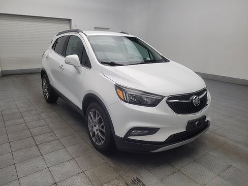 Used 2018 Buick Encore Sport Touring FWD image 13