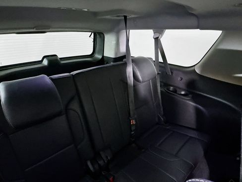 Used 2020 GMC Yukon XL SLT RWD image 28