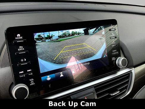 Used 2022 Honda Accord Sport image 13