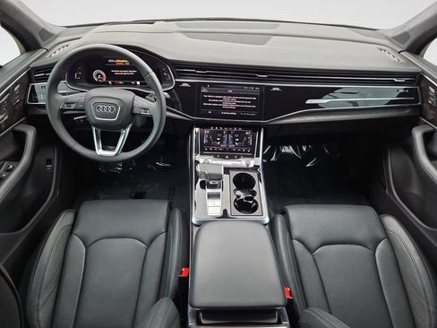 Used 2023 Audi Q7 3.0T Prestige w/ Prestige Package AWD/4WD image 9