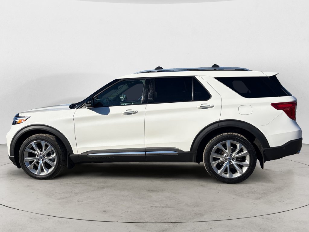 Used 2022 Ford Explorer Platinum w/ Equipment Group 601A AWD/4WD image 8