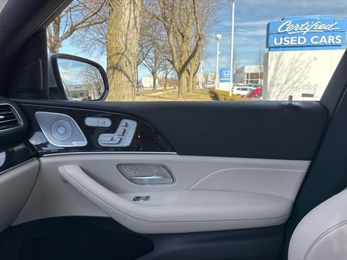 Used 2023 Mercedes-Benz GLE 350 4MATIC image 32