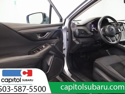 Used 2024 Subaru Outback Premium AWD/4WD image 10