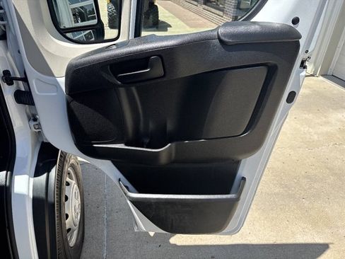 Used 2021 RAM ProMaster 2500 FWD image 19