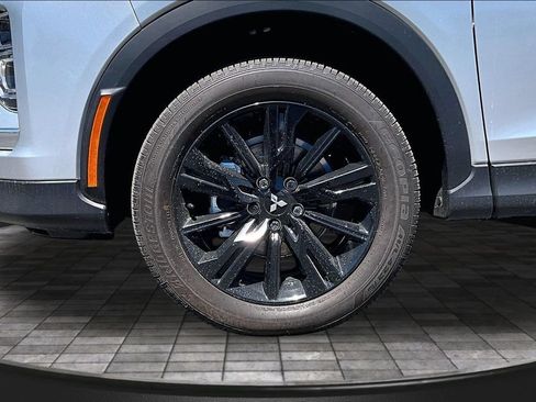 New 2026 Mitsubishi Eclipse Cross AWD image 11