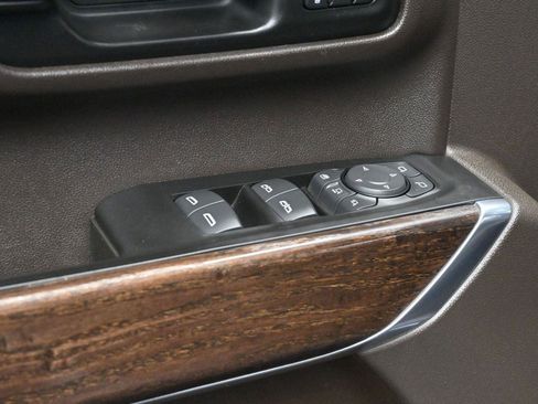 Used 2020 GMC Sierra 3500 Denali w/ Denali Ultimate Package image 12