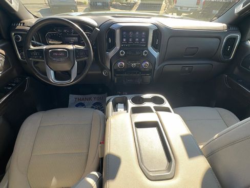 Used 2020 GMC Sierra 1500 Elevation w/ Elevation Value Package image 7