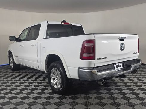 Used 2022 RAM 1500 Laramie AWD/4WD image 5