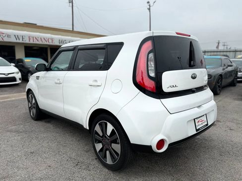 Used 2014 Kia Soul ! w/ Sun & Sound Package FWD image 8