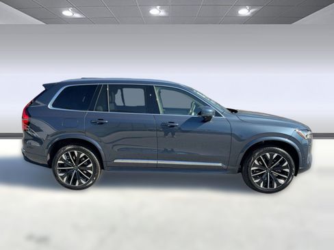 Certified 2026 Volvo XC90 B6 Ultra w/ Protection Package AWD/4WD image 8