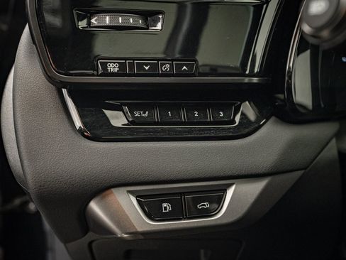 Certified 2024 Lexus RX 450h AWD w/ Convenience Package image 38