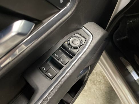Used 2023 GMC Sierra 1500 Elevation AWD/4WD image 16