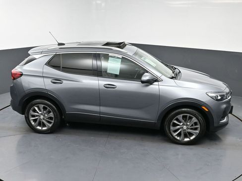 Used 2021 Buick Encore GX Essence w/ Experience Buick Package image 46