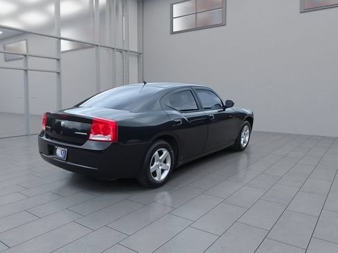 Used 2010 Dodge Charger SE RWD image 8