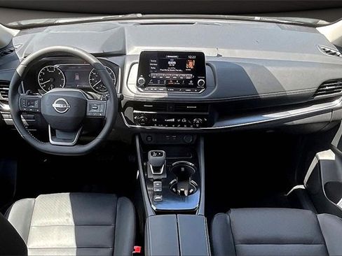 New 2026 Nissan Rogue SV image 5